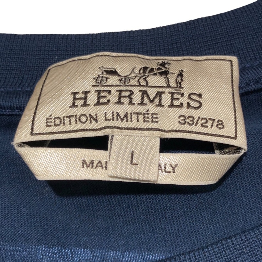 Hermes(エルメス)の　エルメス HERMES EX-LIBRIS カレシルクTシャツ ブルー コットン メンズ 半袖Ｔシャツ メンズのトップス(Tシャツ/カットソー(半袖/袖なし))の商品写真