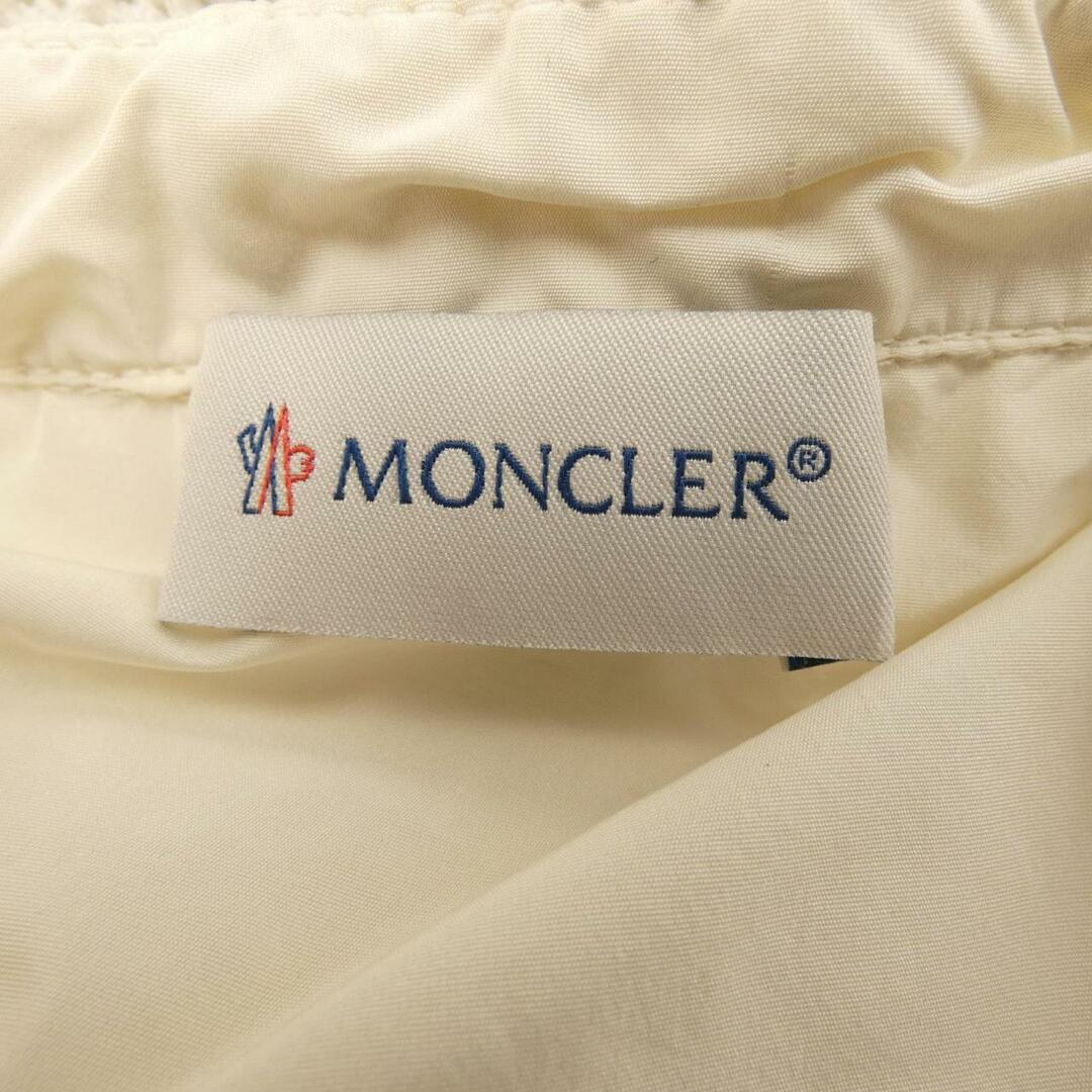 MONCLER(モンクレール)のモンクレール MONCLER ブルゾン レディースのジャケット/アウター(ブルゾン)の商品写真