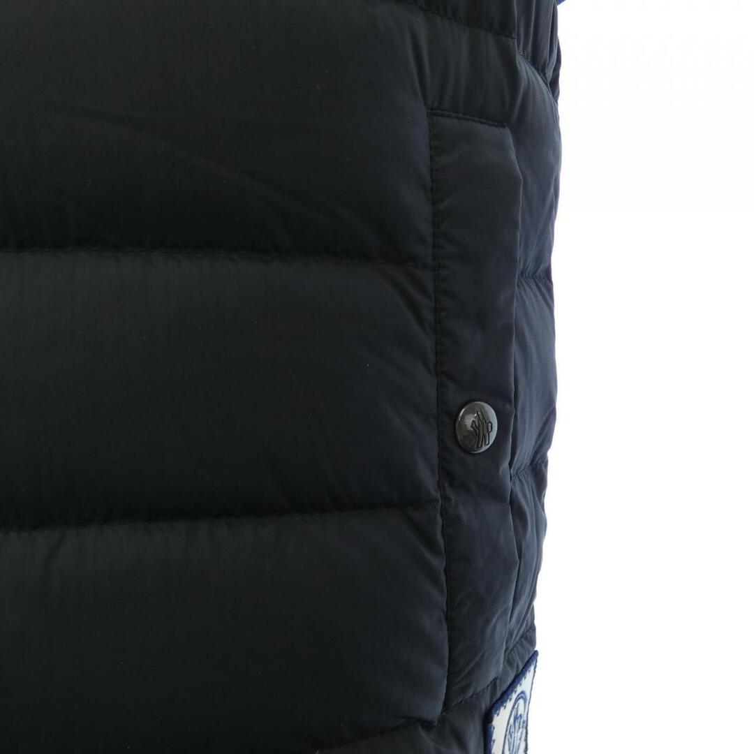 MONCLER(モンクレール)のモンクレールガムブルー MONCLER GAMMEBLEU ダウンベスト メンズのジャケット/アウター(その他)の商品写真