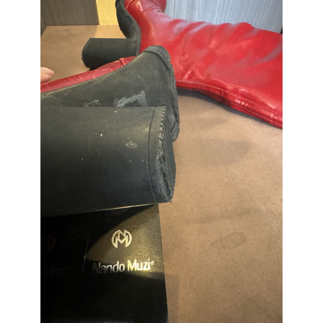 Nando Muzi　エナメルロングブーツ　RED  サイズ37  23.5cm レディースの靴/シューズ(ブーツ)の商品写真
