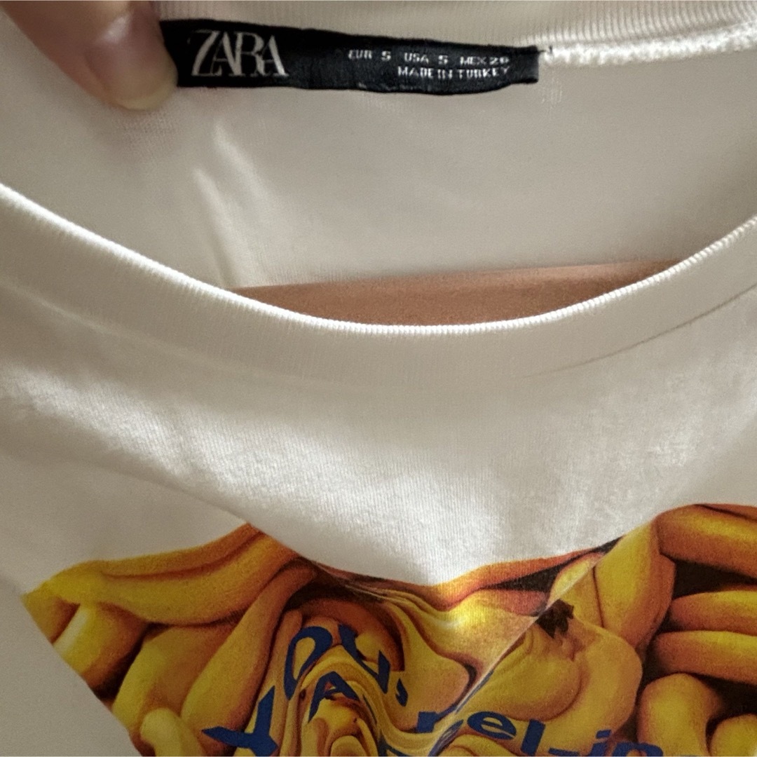 ZARA(ザラ)の半袖Tシャツ レディースのトップス(Tシャツ(半袖/袖なし))の商品写真