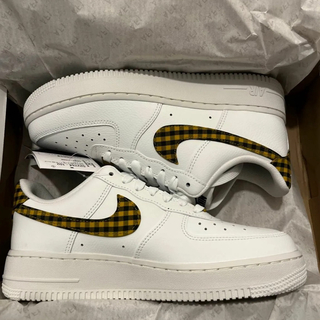 ナイキ(NIKE)のNike WMNS AIR FORCE 1'07 ESS TREND(スニーカー)