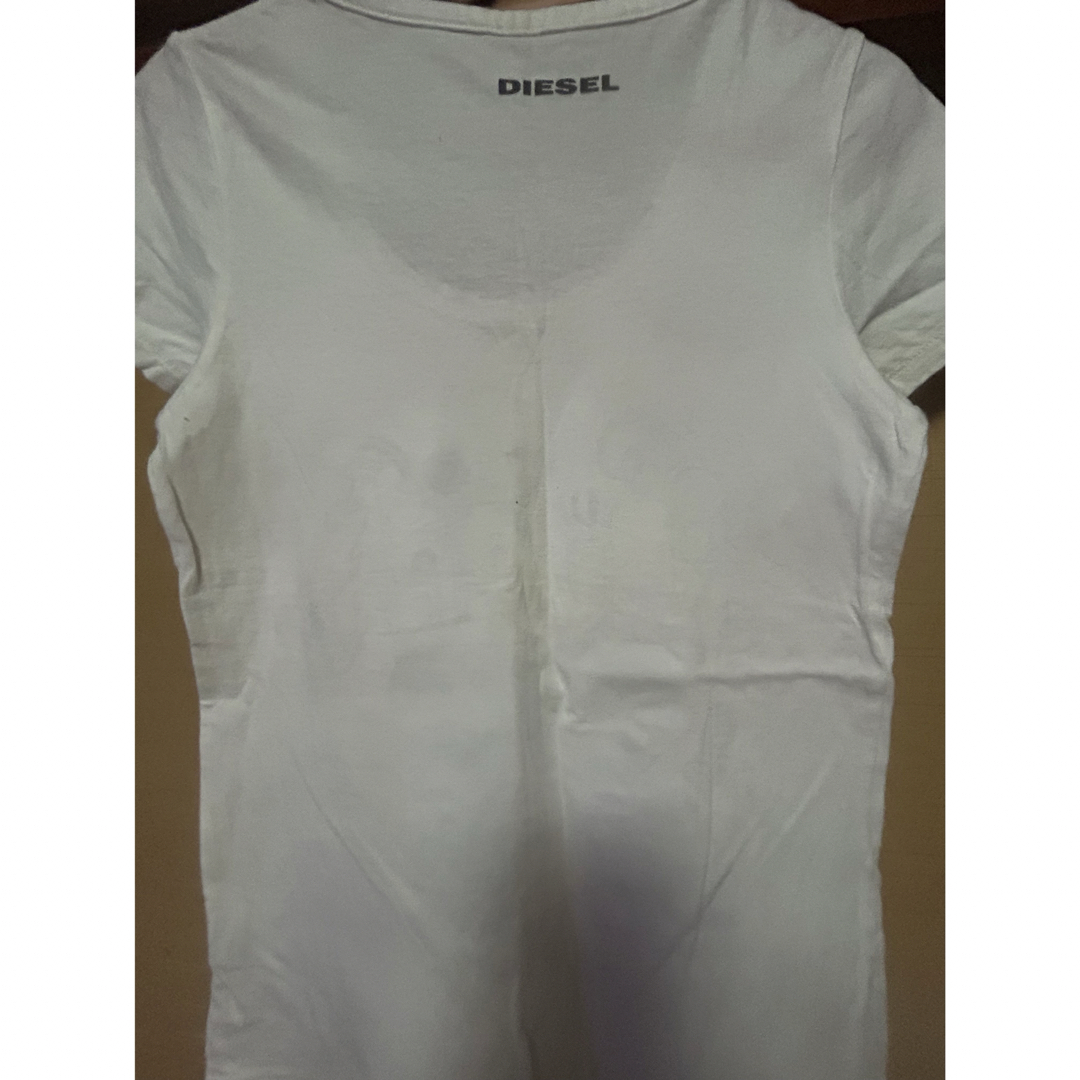 DIESEL(ディーゼル)のDIESEL ディーゼル　Tシャツ　xs レディースのトップス(Tシャツ(半袖/袖なし))の商品写真