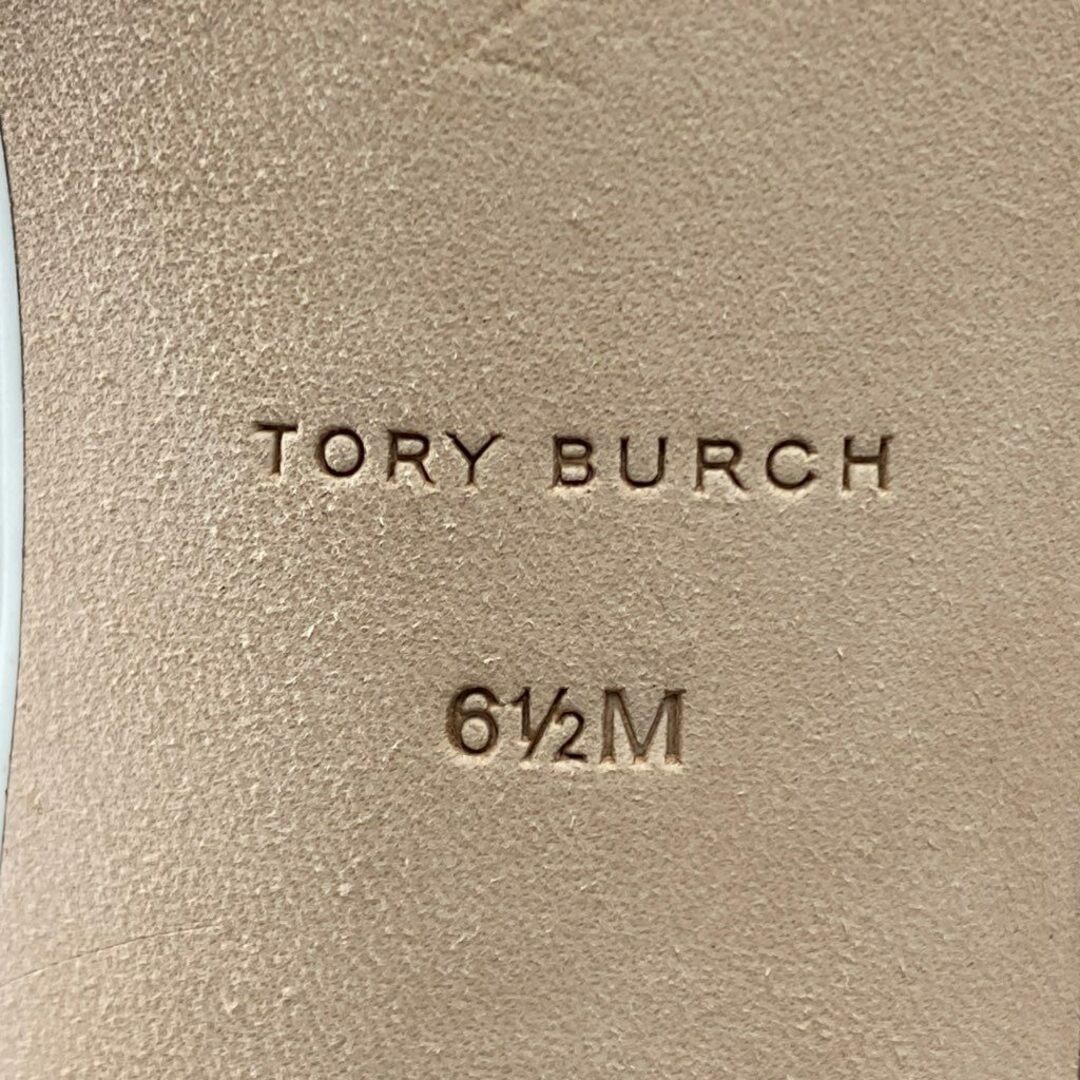 Tory Burch(トリーバーチ)の3e16 TORY BURCH トリーバーチ ストラップ ミュール パンプス 6 1/2M ホワイト エナメル ロゴ金具 レディース 靴 レディースの靴/シューズ(ハイヒール/パンプス)の商品写真