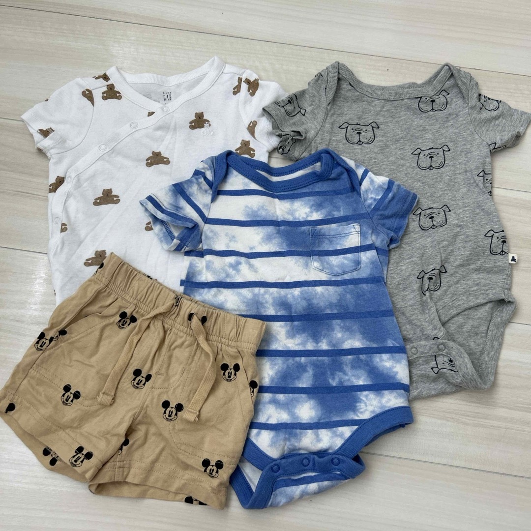 babyGAP(ベビーギャップ)のGAP ロンパース ショートパンツ4枚セット キッズ/ベビー/マタニティのベビー服(~85cm)(ロンパース)の商品写真