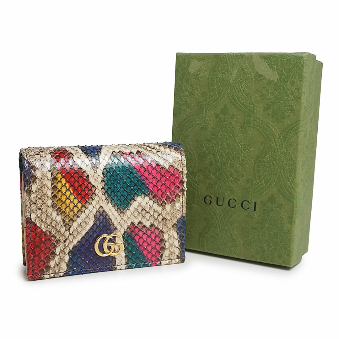 Gucci(グッチ)のグッチ GGマーモント カードケース コンパクト 二つ折り財布 パイソン エキゾチックレザー ベージュ マルチカラー ゴールド金具 456126 GUCCI（新品・未使用品） レディースのファッション小物(財布)の商品写真