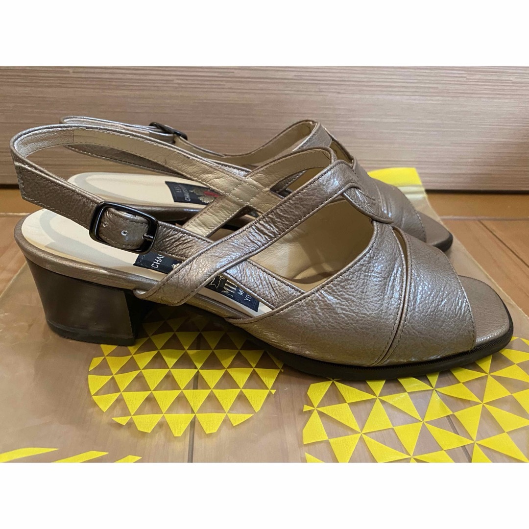 DIANA(ダイアナ)の美品　ミハマ　サンダル　23センチ レディースの靴/シューズ(サンダル)の商品写真