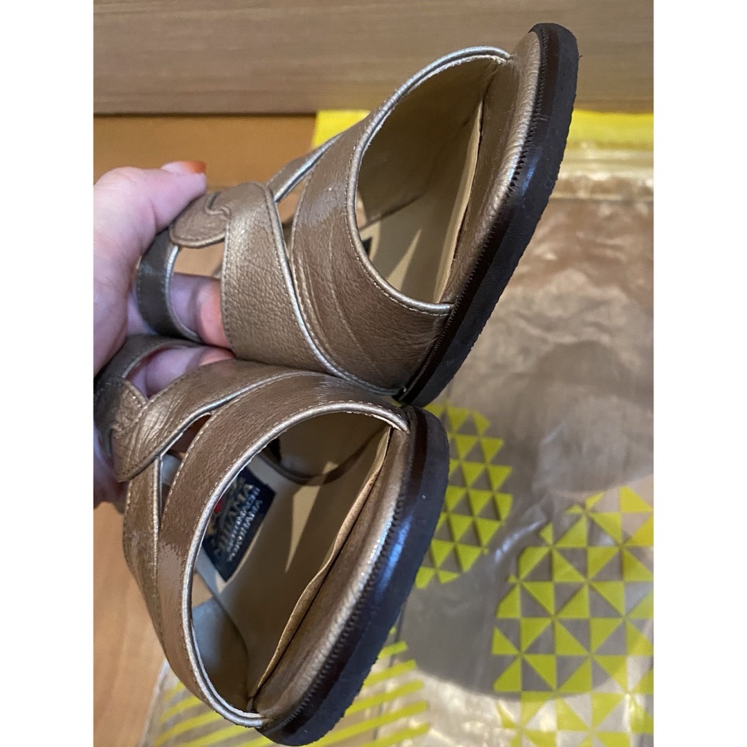 DIANA(ダイアナ)の美品　ミハマ　サンダル　23センチ レディースの靴/シューズ(サンダル)の商品写真