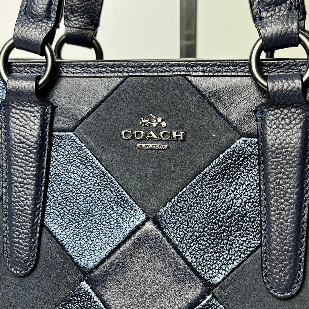 COACH(コーチ)のコーチ　クロスビー　ネイビー　2wayハンドバッグ レディースのバッグ(ハンドバッグ)の商品写真