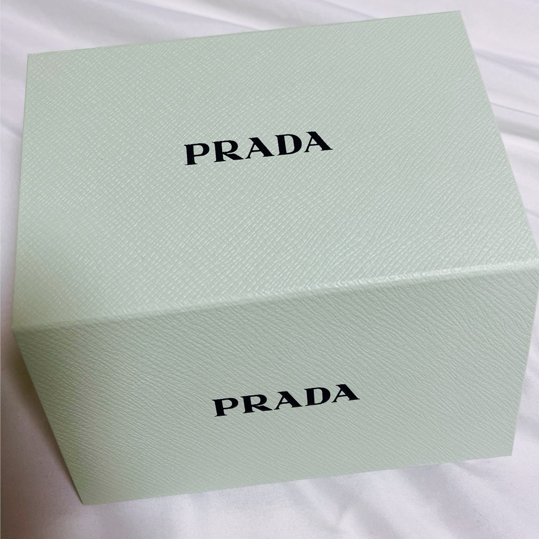 PRADA(プラダ)のPRADA Paradoxプラダ香水 値下げしました コスメ/美容の香水(香水(女性用))の商品写真