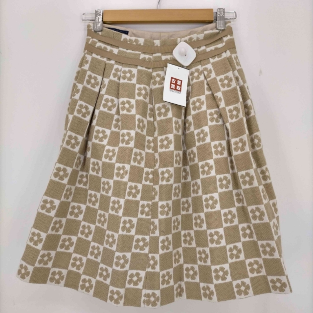 M'S GRACY(エムズグレイシー)のMS GRACY(エムズグレイシー) フラワーモチーフ ニットスカート スカート レディースのスカート(その他)の商品写真