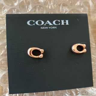 コーチ(COACH)のコーチ　coach ピアス　美品　ロゴ　ピンクゴールド(ピアス)