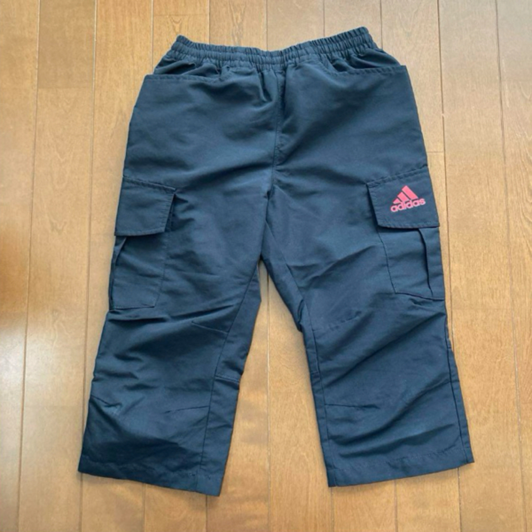 adidas(アディダス)のアディダス  カーゴパンツ　短パン　130cm キッズ/ベビー/マタニティのキッズ服男の子用(90cm~)(パンツ/スパッツ)の商品写真