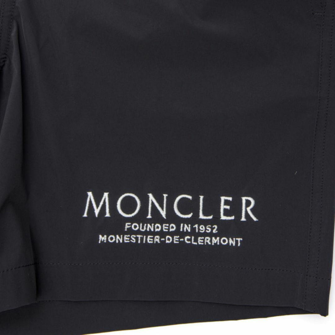 MONCLER(モンクレール)の送料無料 23 MONCLER モンクレール 2C00013 53791 ネイビー 海パン 水着 スイムウェア パンツ size S メンズの水着/浴衣(水着)の商品写真