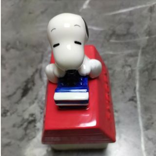 ピーナッツ(PEANUTS)の陶製スヌーピー印鑑ケース（朱肉付）(キャラクターグッズ)