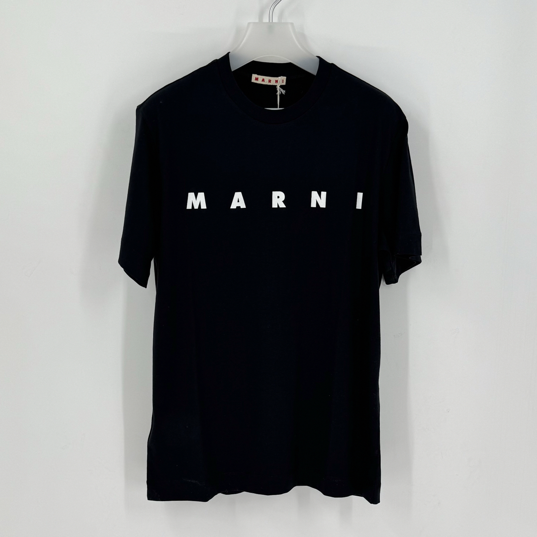 Marni(マルニ)の新品　MARNI マルニ　ロゴTシャツ　レディース　ティーシャツ　ブラック　黒 レディースのトップス(Tシャツ(半袖/袖なし))の商品写真