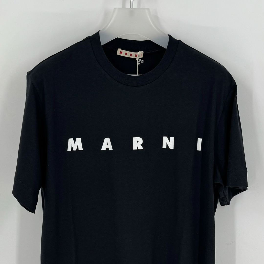 Marni(マルニ)の新品　MARNI マルニ　ロゴTシャツ　レディース　ティーシャツ　ブラック　黒 レディースのトップス(Tシャツ(半袖/袖なし))の商品写真