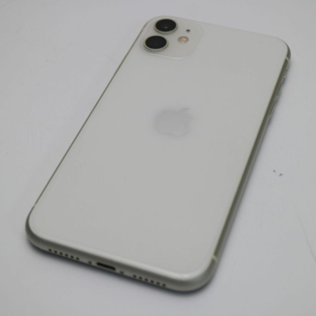 iPhone(アイフォーン)の良品中古 SIMフリー iPhone 11 64GB ホワイト  M888 スマホ/家電/カメラのスマートフォン/携帯電話(スマートフォン本体)の商品写真