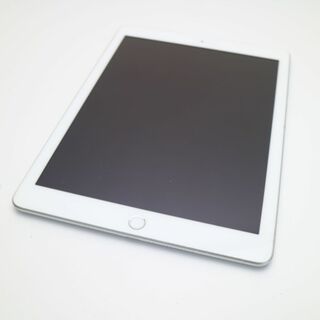 アップル(Apple)の良品中古 SIMフリー iPad 第5世代 128GB シルバー  M888(タブレット)