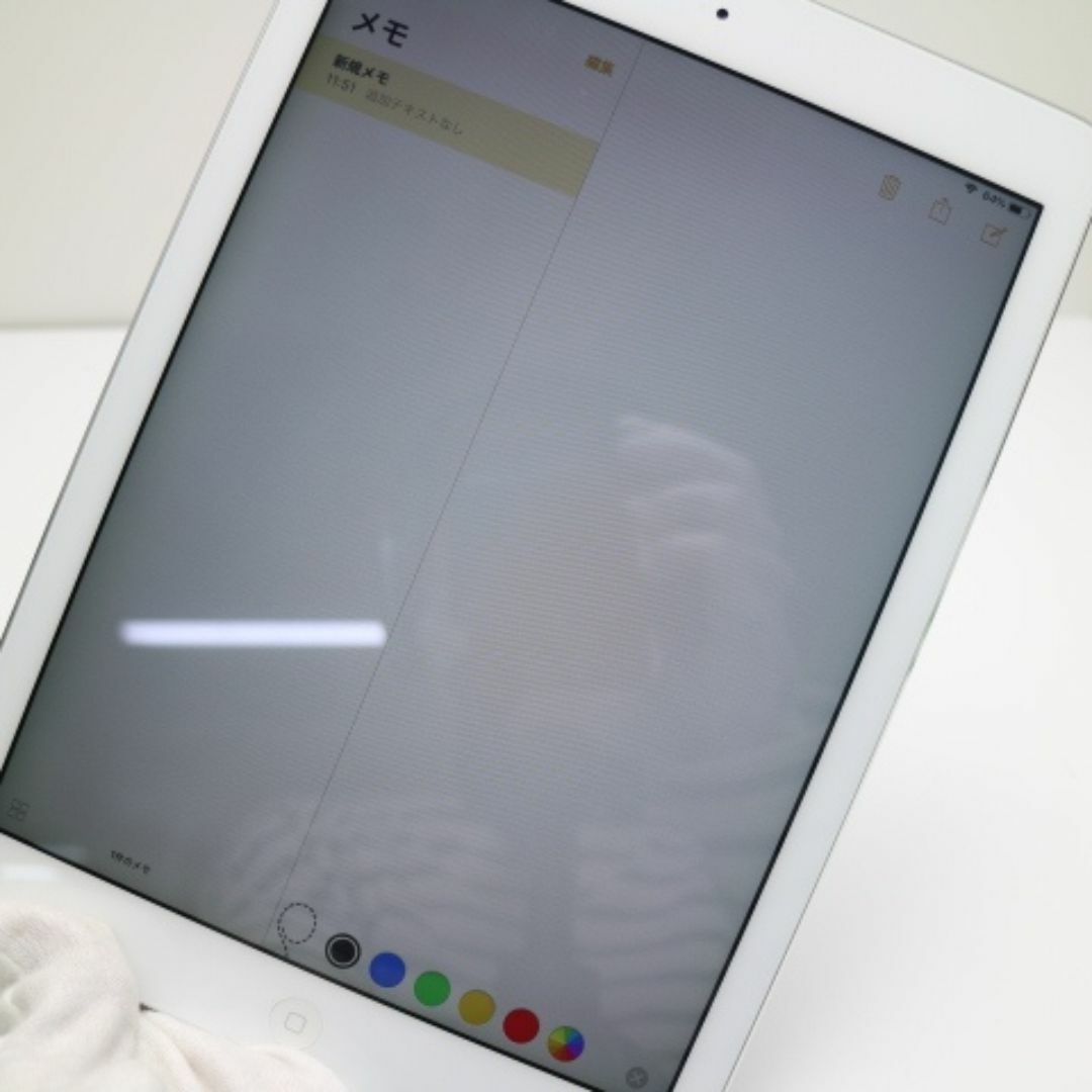 Apple(アップル)の超美品 iPad Air Wi-Fi 64GB シルバー  M888 スマホ/家電/カメラのPC/タブレット(タブレット)の商品写真