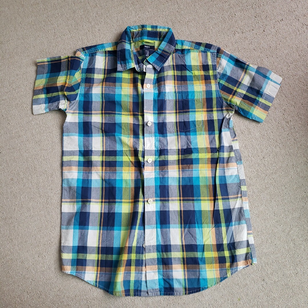 GAP Kids(ギャップキッズ)のGAP　チェックシャツ160 キッズ/ベビー/マタニティのキッズ服男の子用(90cm~)(ブラウス)の商品写真