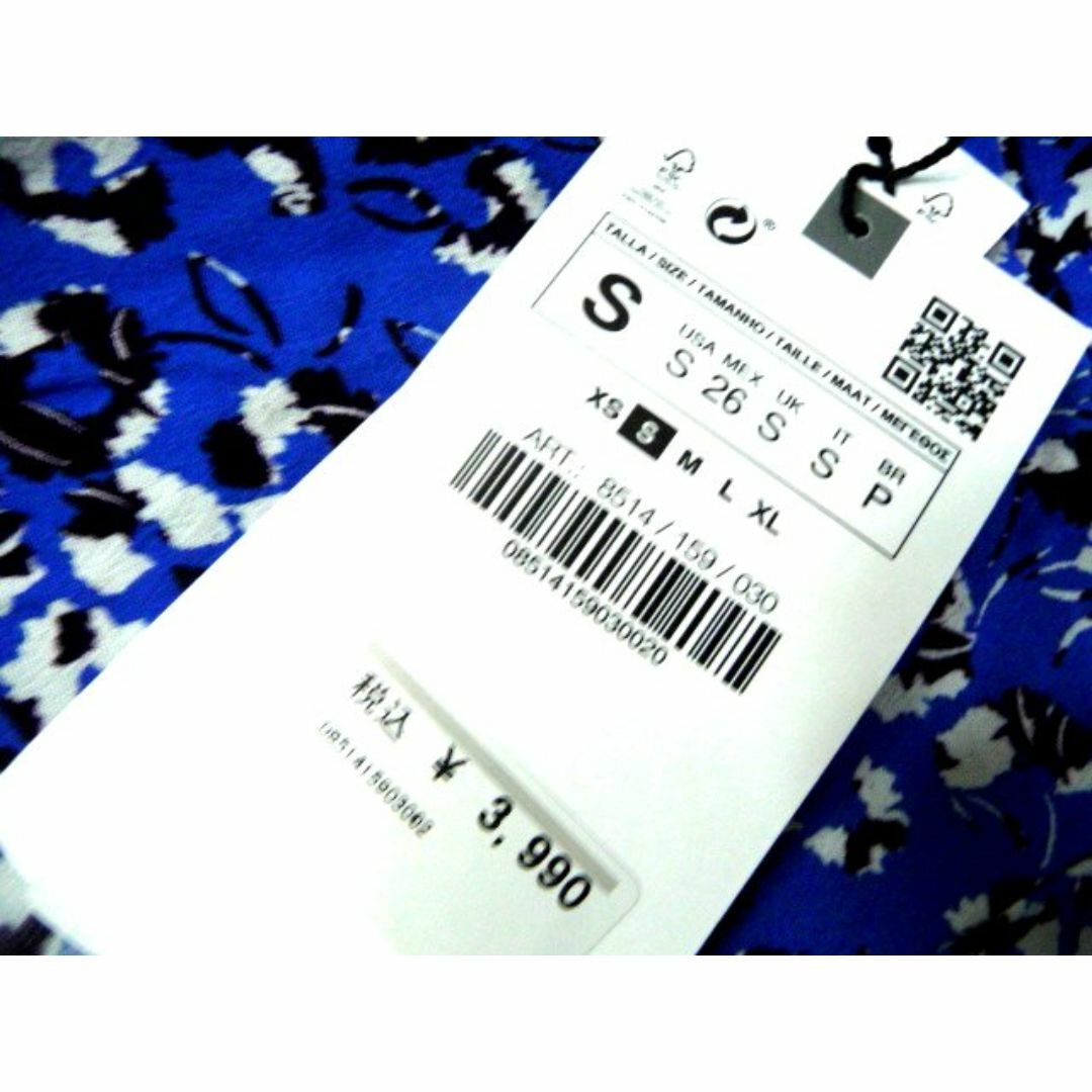 ZARA(ザラ)の新品 定価3990円 ZARA ザラ 青 ミニ スカートS 花柄 プリント  レディースのスカート(ミニスカート)の商品写真