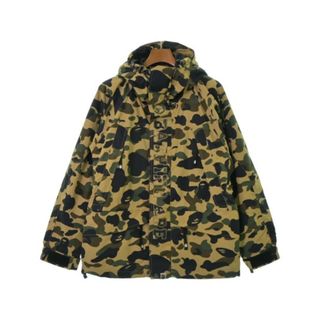 アベイシングエイプ(A BATHING APE)のA BATHING APE マウンテンパーカー M ベージュx緑x黒(迷彩) 【古着】【中古】(マウンテンパーカー)