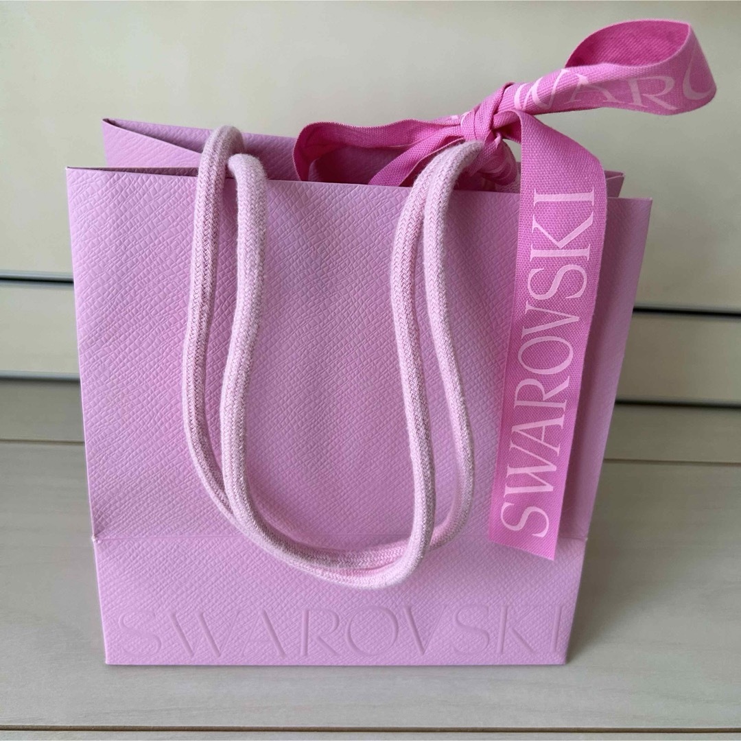 SWAROVSKI(スワロフスキー)の【 送料込み 】SWAROVSKIショッパーリボン付き レディースのバッグ(ショップ袋)の商品写真
