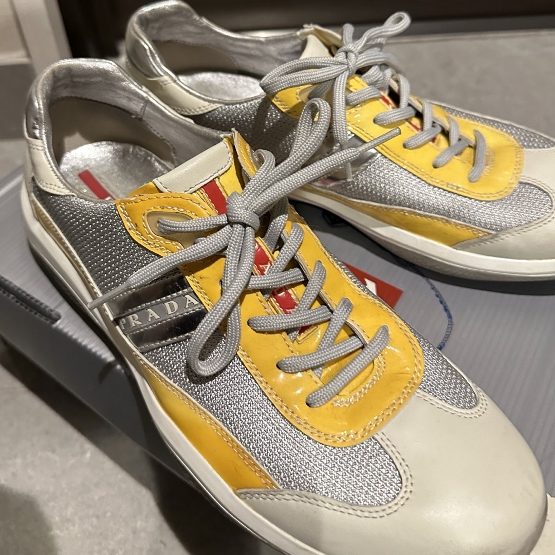 PRADA(プラダ)の美品レア PRADA スニーカー  プラダ スポーツ メンズの靴/シューズ(スニーカー)の商品写真