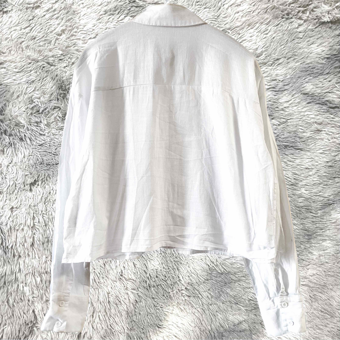 SHEIN(シーイン)のDazy シンプル ボタンダウン クロップドシャツ 長袖 ポケット付 カジュアル レディースのトップス(シャツ/ブラウス(長袖/七分))の商品写真