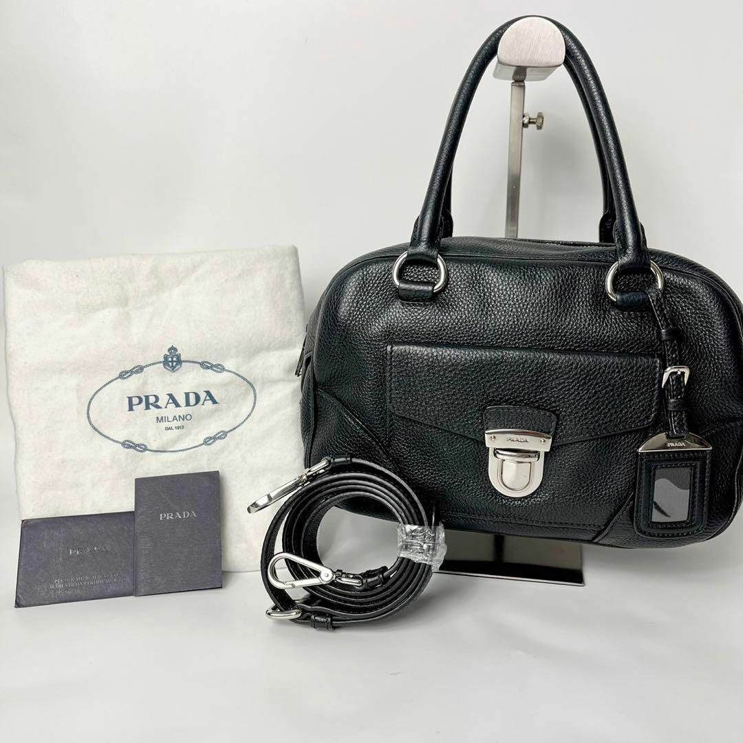 PRADA(プラダ)の【美品・付属品付】プラダ　VIT.DAINO ブラック　2WAYハンドバッグ レディースのバッグ(ハンドバッグ)の商品写真