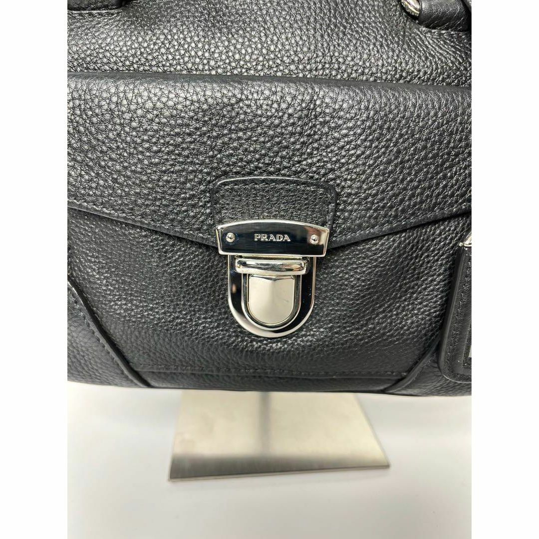 PRADA(プラダ)の【美品・付属品付】プラダ　VIT.DAINO ブラック　2WAYハンドバッグ レディースのバッグ(ハンドバッグ)の商品写真