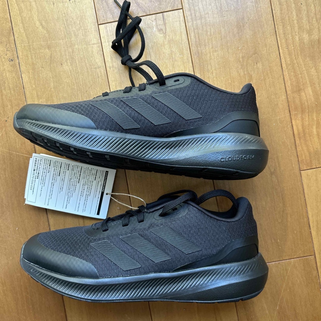 adidas(アディダス)のak9999様お取り置き キッズ/ベビー/マタニティのキッズ靴/シューズ(15cm~)(スニーカー)の商品写真