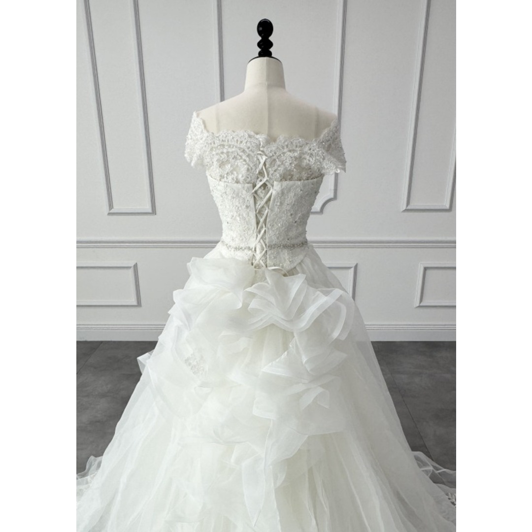 ミロウ Milow MIL5078 プリンセスライン ウェディングドレス ホワイト ファーストオーナー 2way オフショル レディースのフォーマル/ドレス(ウェディングドレス)の商品写真