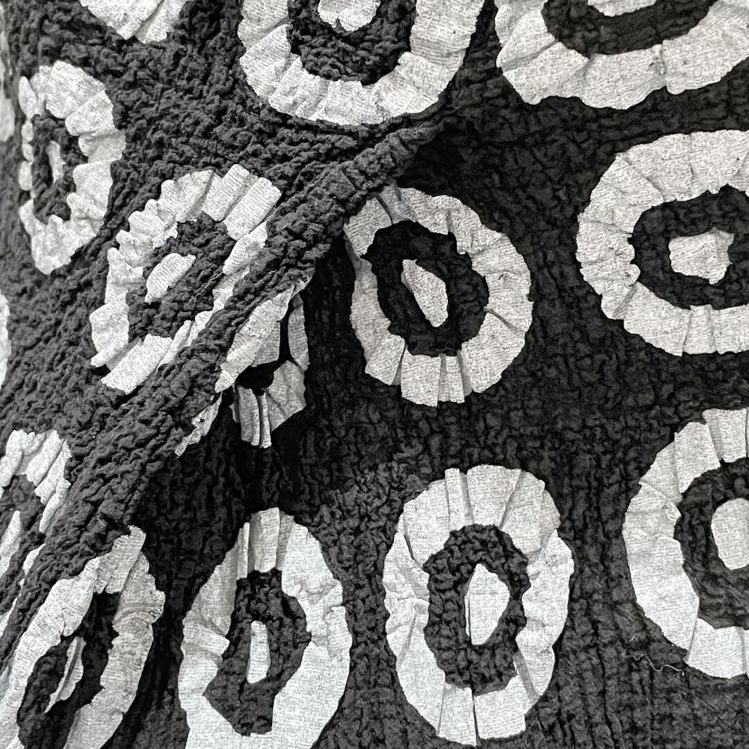 me ISSEY MIYAKE ロングスカート プリント 花柄 シワ加工 透け感 フレア ウエストゴム サイズ- MI32FG592 コットン ポリウレタン レディースのスカート(ロングスカート)の商品写真