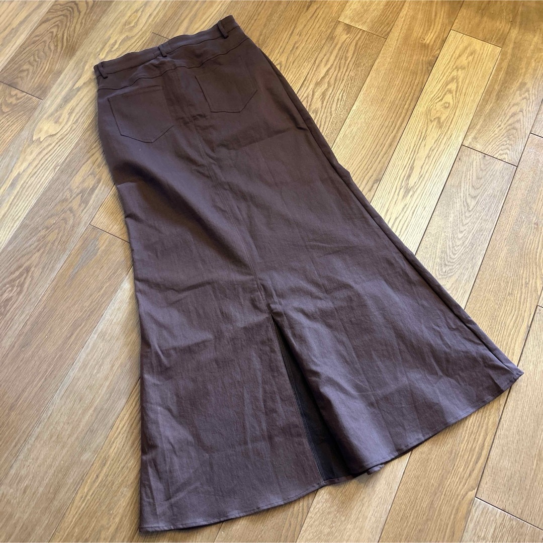 ロングスカート　ブラウン　薄手　レディース　スカート　足長い方 レディースのスカート(ロングスカート)の商品写真