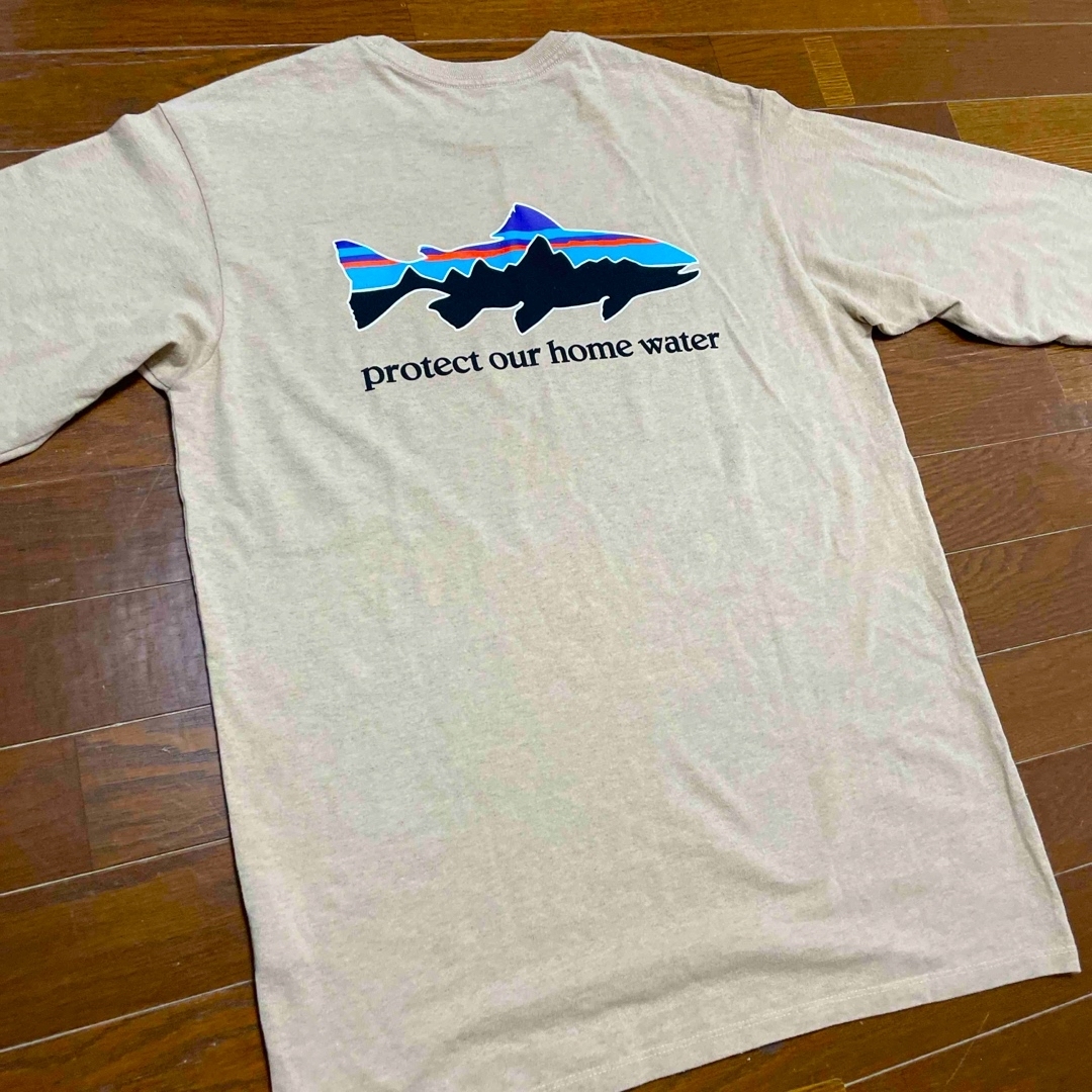patagonia(パタゴニア)のPatagonia キャンプリーン クール テーイリー フィッシュ グラフィック メンズのトップス(Tシャツ/カットソー(七分/長袖))の商品写真