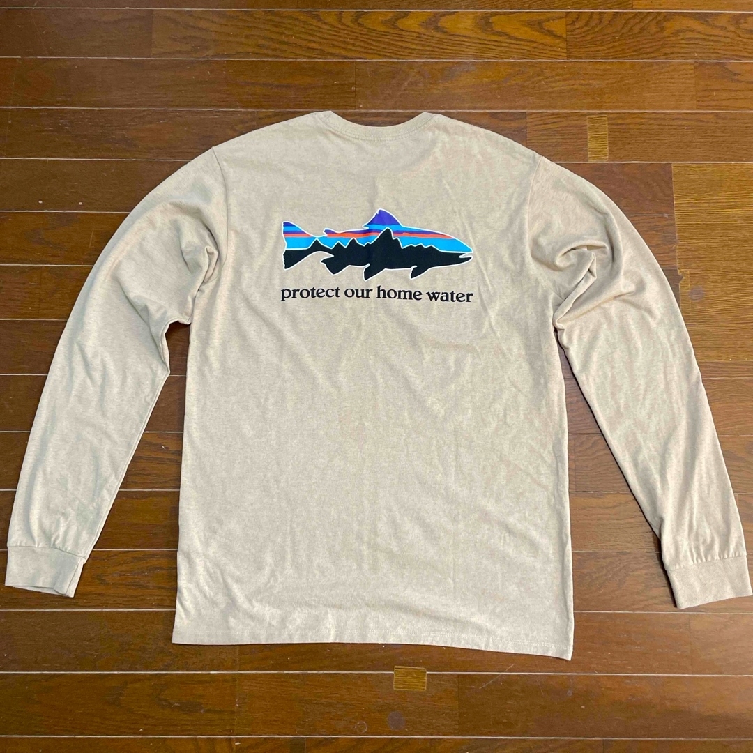 patagonia(パタゴニア)のPatagonia キャンプリーン クール テーイリー フィッシュ グラフィック メンズのトップス(Tシャツ/カットソー(七分/長袖))の商品写真