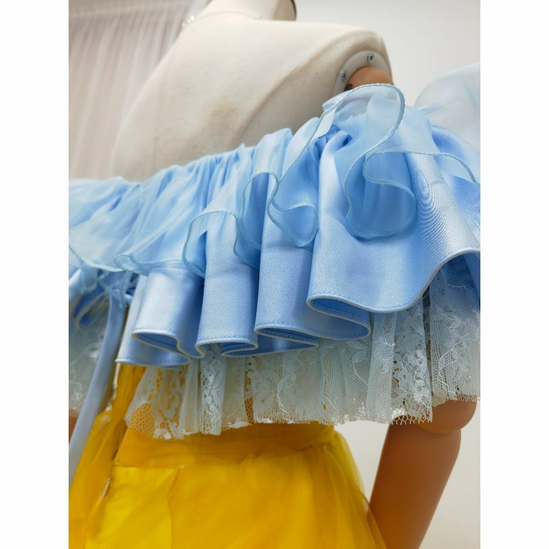 オフショルダー 取り外し ブルー 流れる透け花レース 編み上げ フランス風 レディースのフォーマル/ドレス(ウェディングドレス)の商品写真