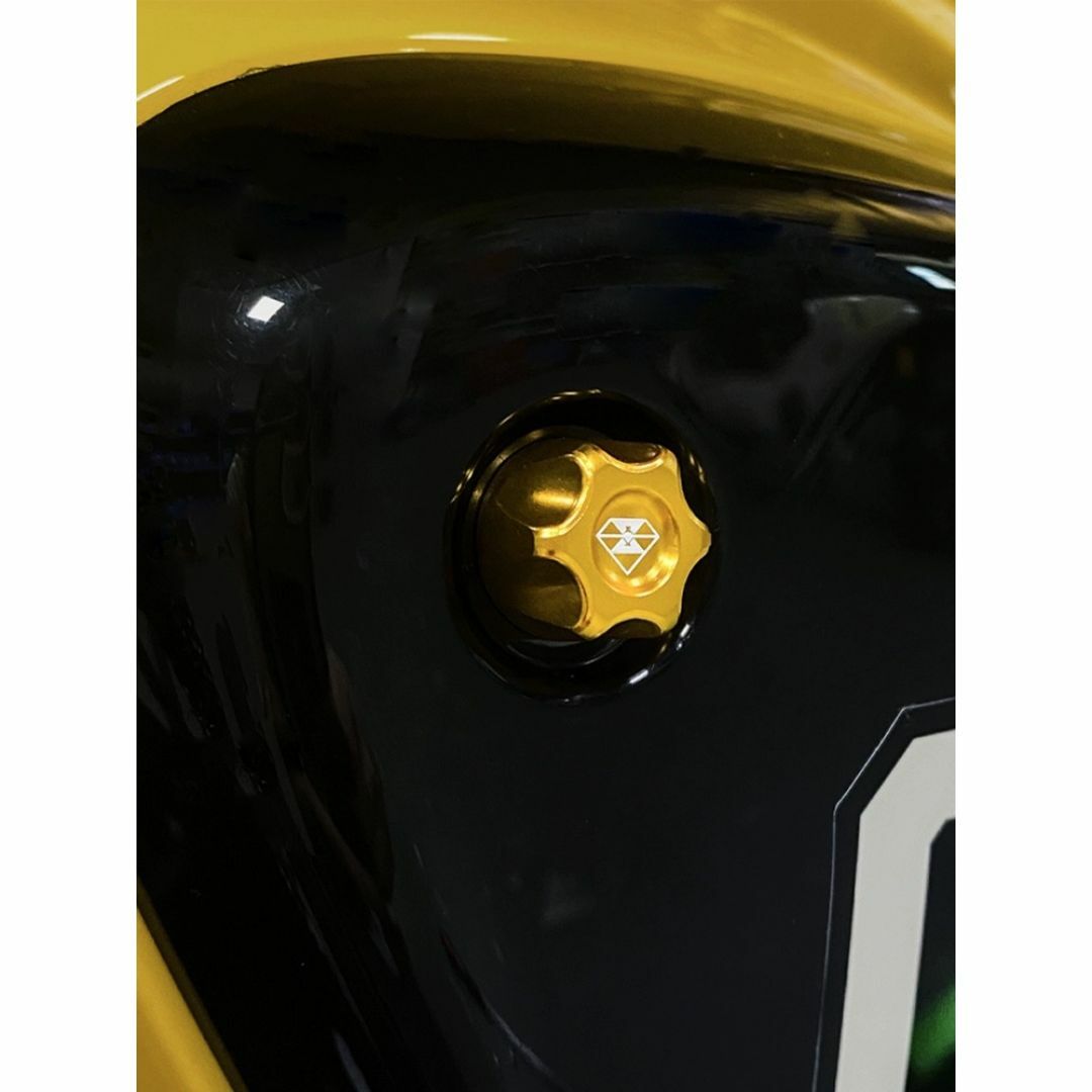 CC110（クロスカブ） サイドカバーアルミボルト左右セット ゴールド 自動車/バイクのバイク(パーツ)の商品写真