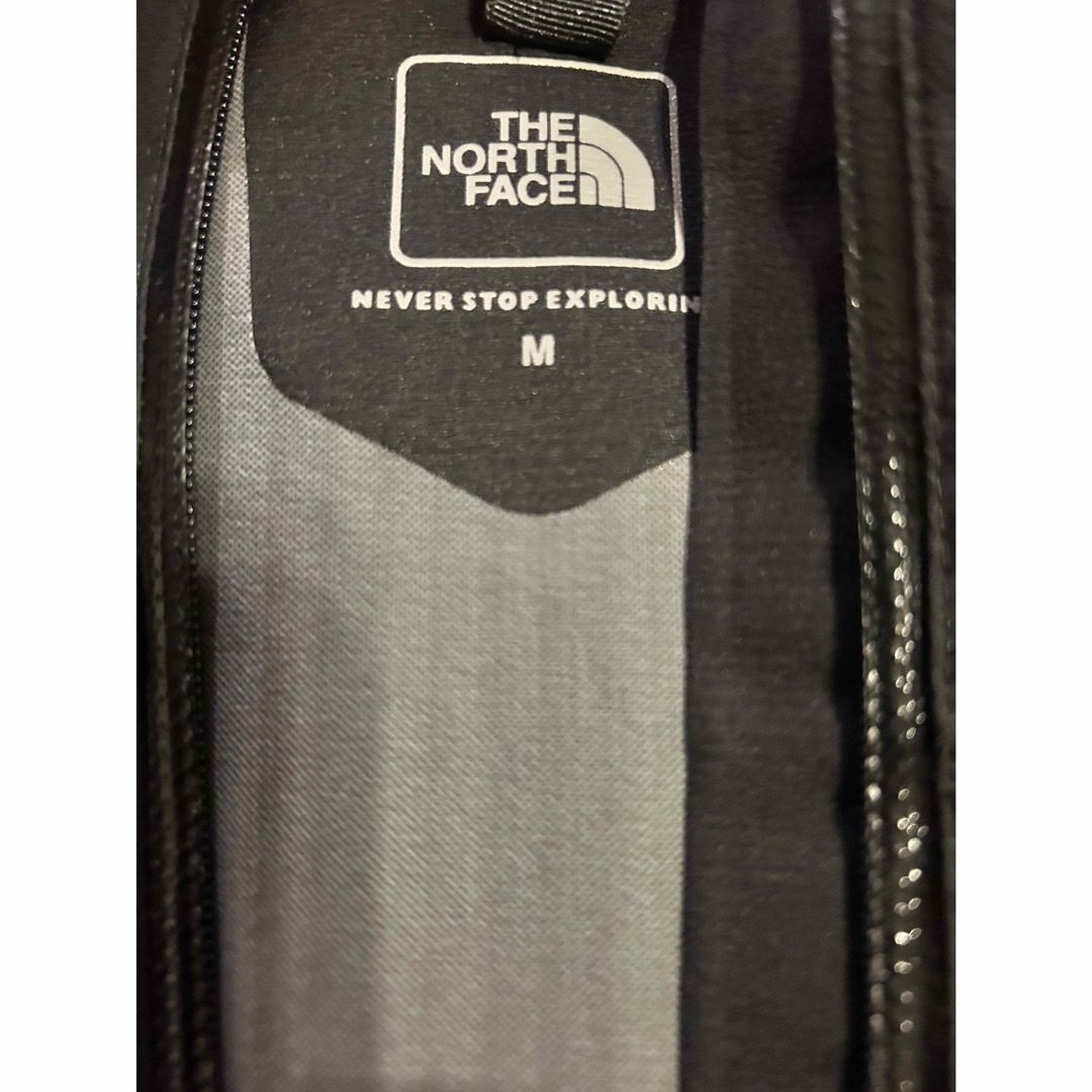 THE NORTH FACE(ザノースフェイス)のノースフェース　ベンチャージャケット　サイズM メンズのジャケット/アウター(ナイロンジャケット)の商品写真