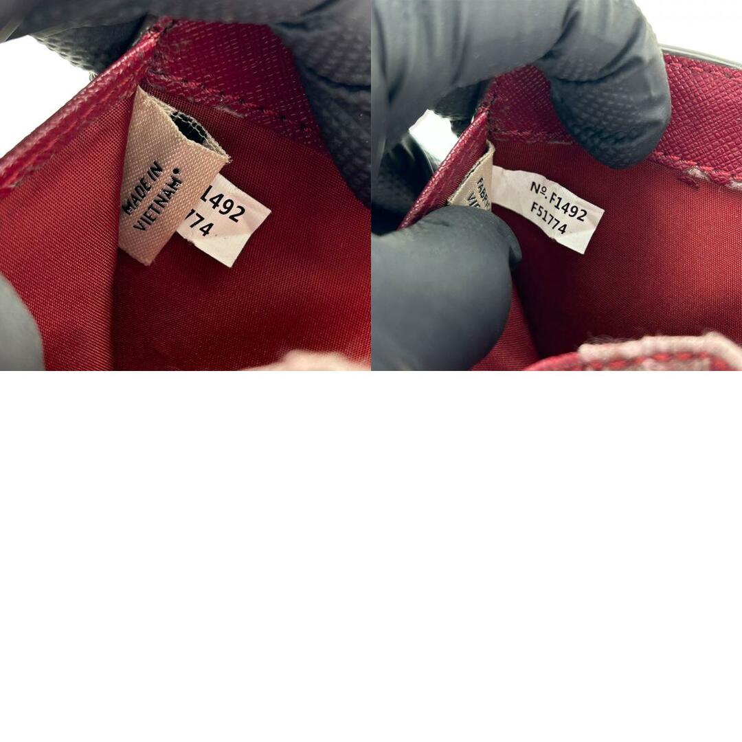 COACH(コーチ)の【中古】 コーチ 二つ折り財布 F51774 シグネチャー キャンバス レザー ベージュ ボルドー シルバー金具 普段使い 小物 レディース 女性 COACH レディースのファッション小物(財布)の商品写真