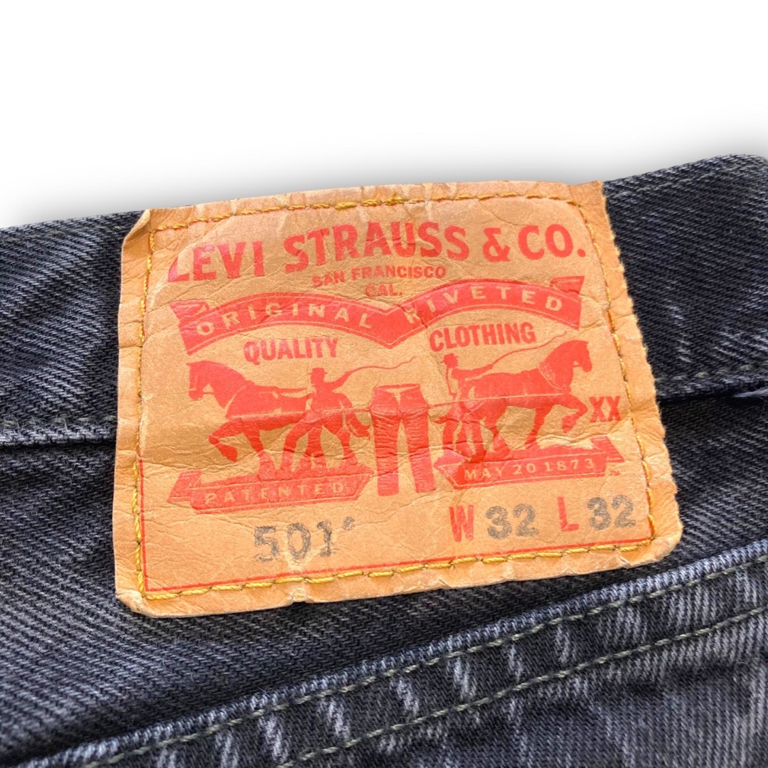 Levi's(リーバイス)の【Levi's】リーバイス501 ペイントブリーチ加工 ブラックデニムパンツ メンズのパンツ(デニム/ジーンズ)の商品写真