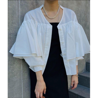 美品　Ameri VINTAGE PETAL RUFFLE SHIRT アメリ