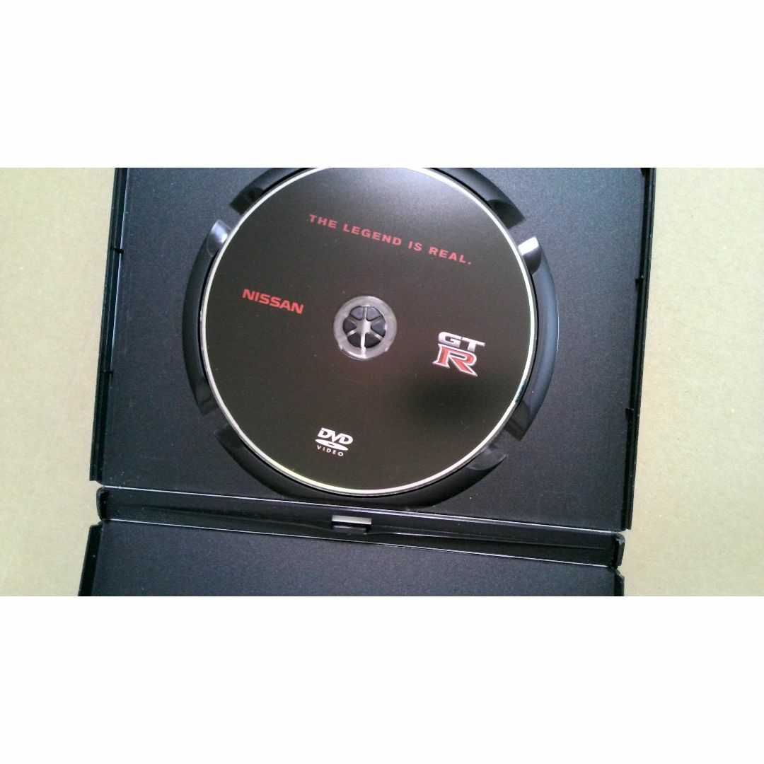 ＧＴＲ　ＴＨＥ　ＬＥＧＥＮＤ　ＩＳ　ＲＥＡＬ　ＮＩＳＳＡＮ　ＤＶＤ エンタメ/ホビーのDVD/ブルーレイ(趣味/実用)の商品写真