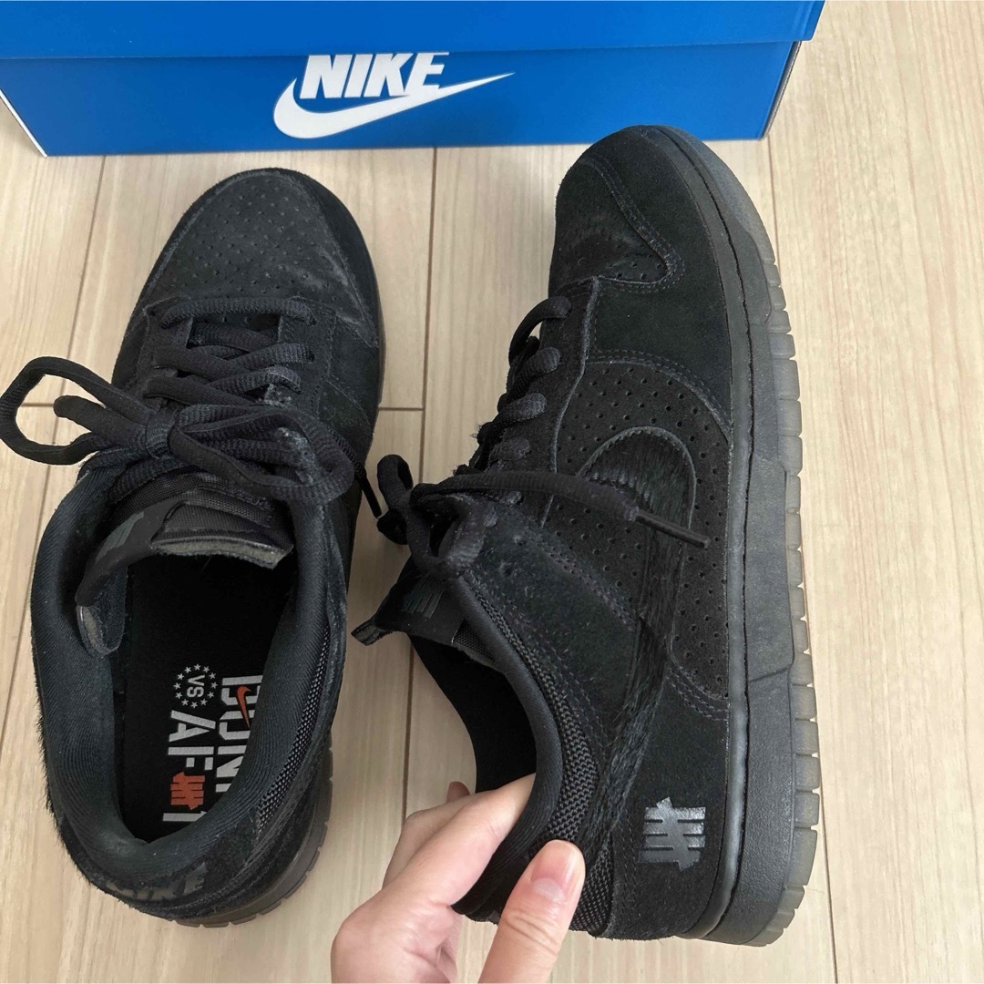 NIKE(ナイキ)のUNDEFEATED × Nike Dunk Low SP "5 ON IT" メンズの靴/シューズ(スニーカー)の商品写真