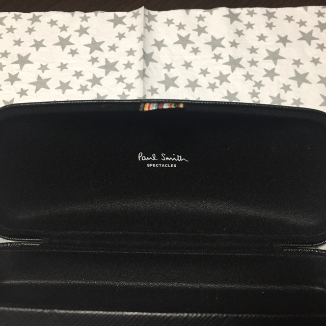 Paul Smith(ポールスミス)のポールスミスメガネケース 送料込 レディースのファッション小物(サングラス/メガネ)の商品写真