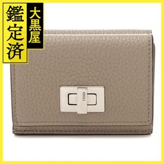 FENDI - フェンディ 三つ折財布 8M0426 【431】