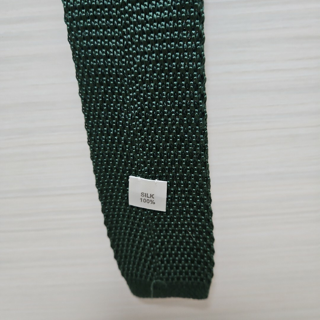 UNITED ARROWS(ユナイテッドアローズ)の【ユナイテッドアローズ】シルク100%のグリーンのボーダータイ メンズのファッション小物(ネクタイ)の商品写真
