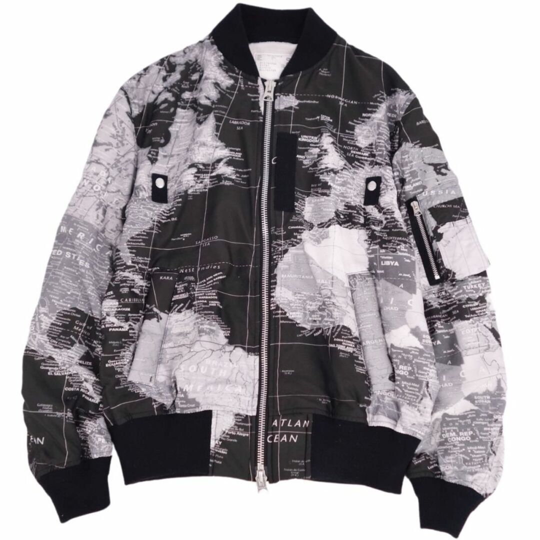 sacai(サカイ)の美品 サカイ Sacai ジャケット ブルゾン 20SS WORLD MAP BLOUSON 20-02300M 世界地図柄 ジップアップ アウター メンズ 3 メンズのジャケット/アウター(ブルゾン)の商品写真